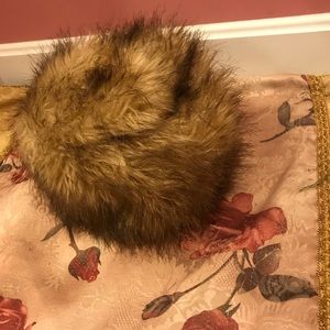 ❌SOLD❌ Tan Faux Fur Hat